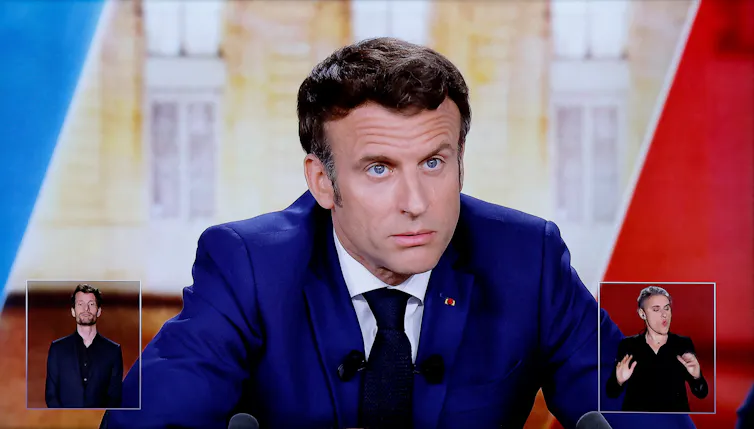 Emmanuel Macron lors du débat de l’entre deux tours de l’élection présidentielle 2022