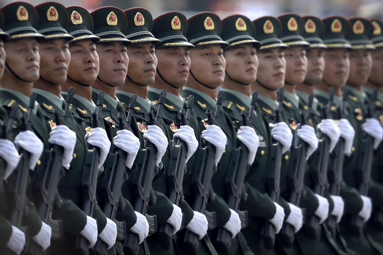 Chinese troops