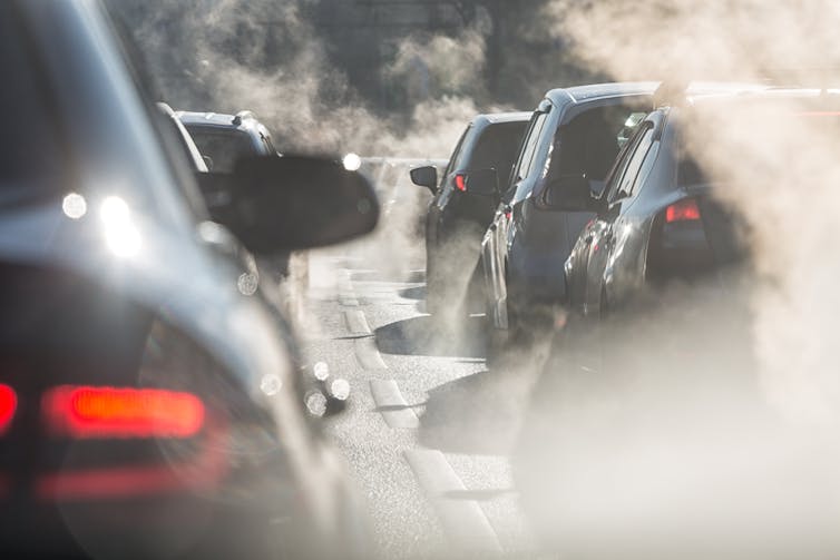 Tailpipe emissions in traffic