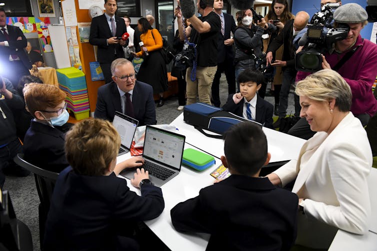 Labor leader Anthony Albanese and education spokesperson Tanya Plibersek visit Albanese's old school in Sydney.