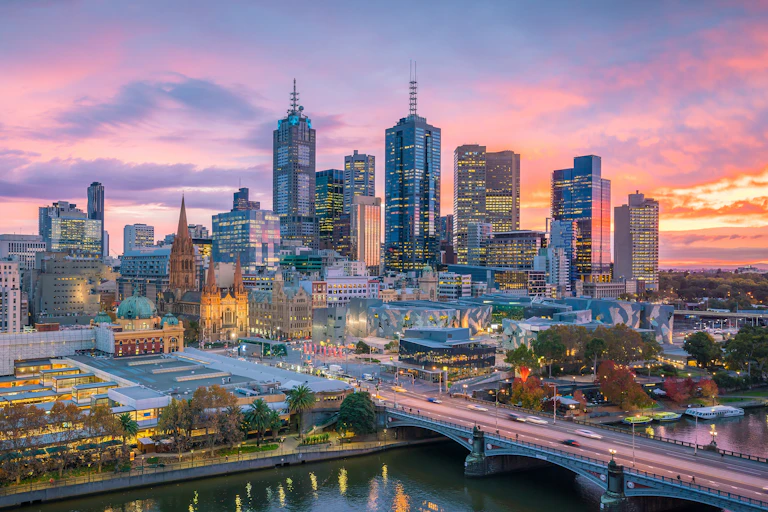 Melbourne at nigt