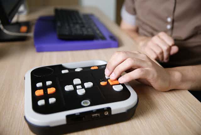Hands use special keyboard and controller