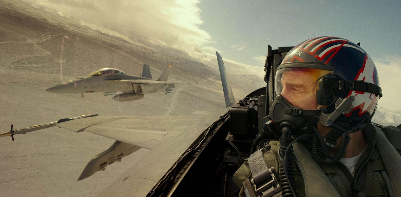 Top Gun: How fighter jet pilots withstand high G