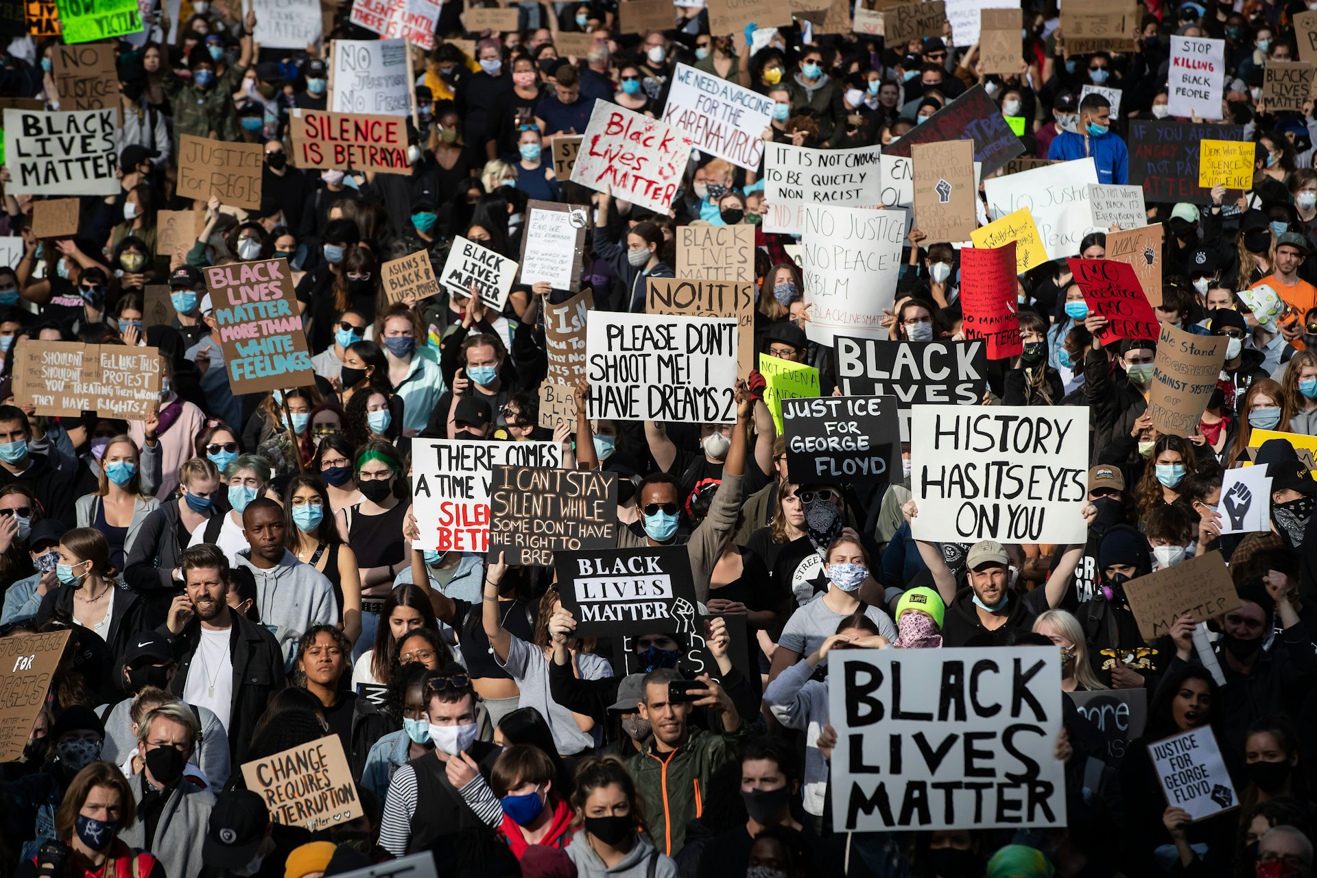 Despite loud calls to address anti-Black racism in Canada, most politicians have failed to do so. Here people gather for a peaceful demonstration to protest police brutality, in Vancouver, May 2020. THE CANADIAN PRESS/Darryl Dyck