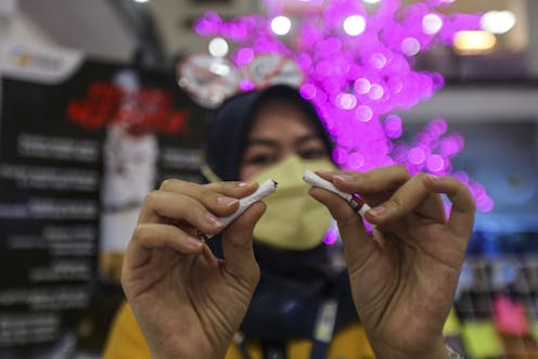 Riset: belajar dari Kota Bogor dan Depok, ada peluang untuk larang iklan rokok luar ruang