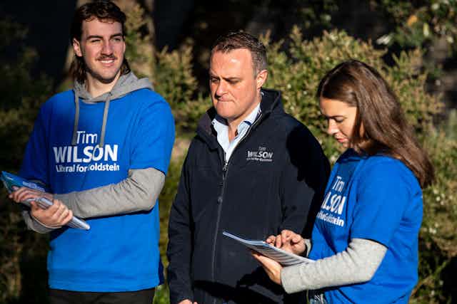 Former MP Tim Wilson campaigning ahead of the 2022 federal election. 