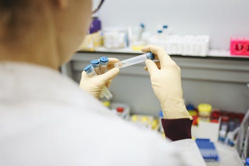 Para ilmuwan sedang bikin vaksin universal untuk berbagai varian virus corona, bagaimana cara kerjanya?