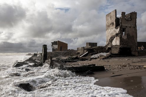 El aumento del nivel del mar acelera la erosión en la costa de Senegal El aumento del nivel del mar acelera la erosión en la costa de Senegal