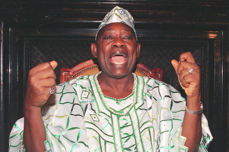 Photo prise le 20 août 1993 à Paris de Moshood Abiola, le détenu politique le plus connu du Nigeria.