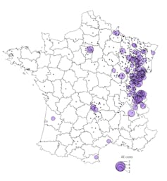 Carte de France présentant la distribution géographique des cas humains d’échinococcose alvéolaire (AE) en France, de 1982 à 1998