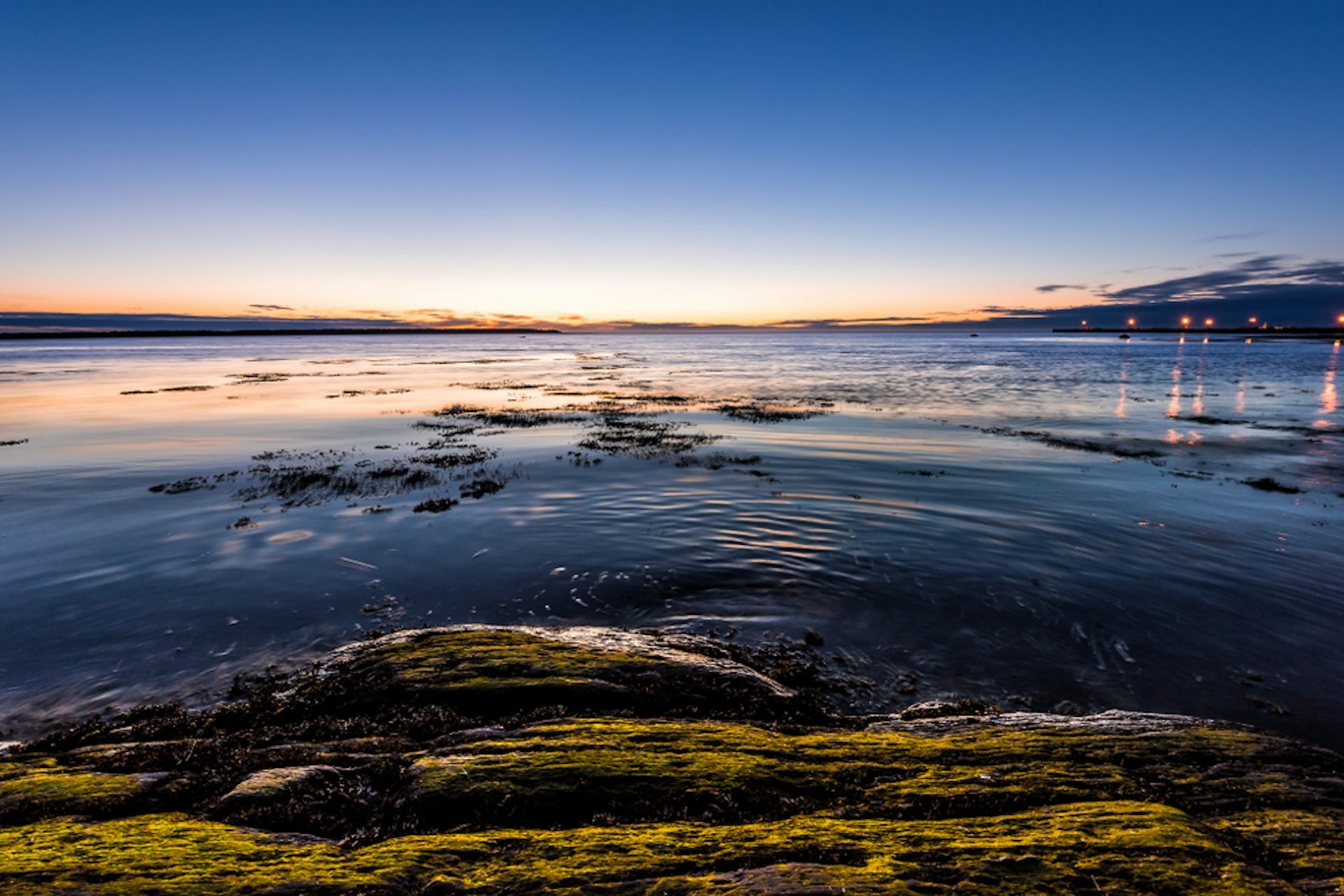 Coucher de soleil sur le fleuve