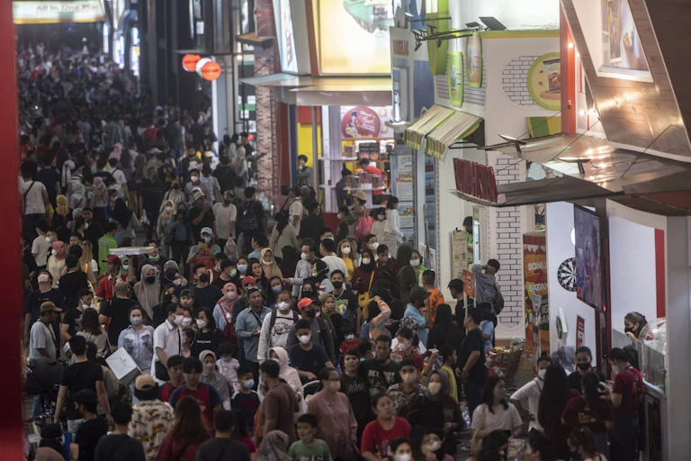 People are flocking at Jakarta Fair, albeit recent surging of new COVID-19 cases.