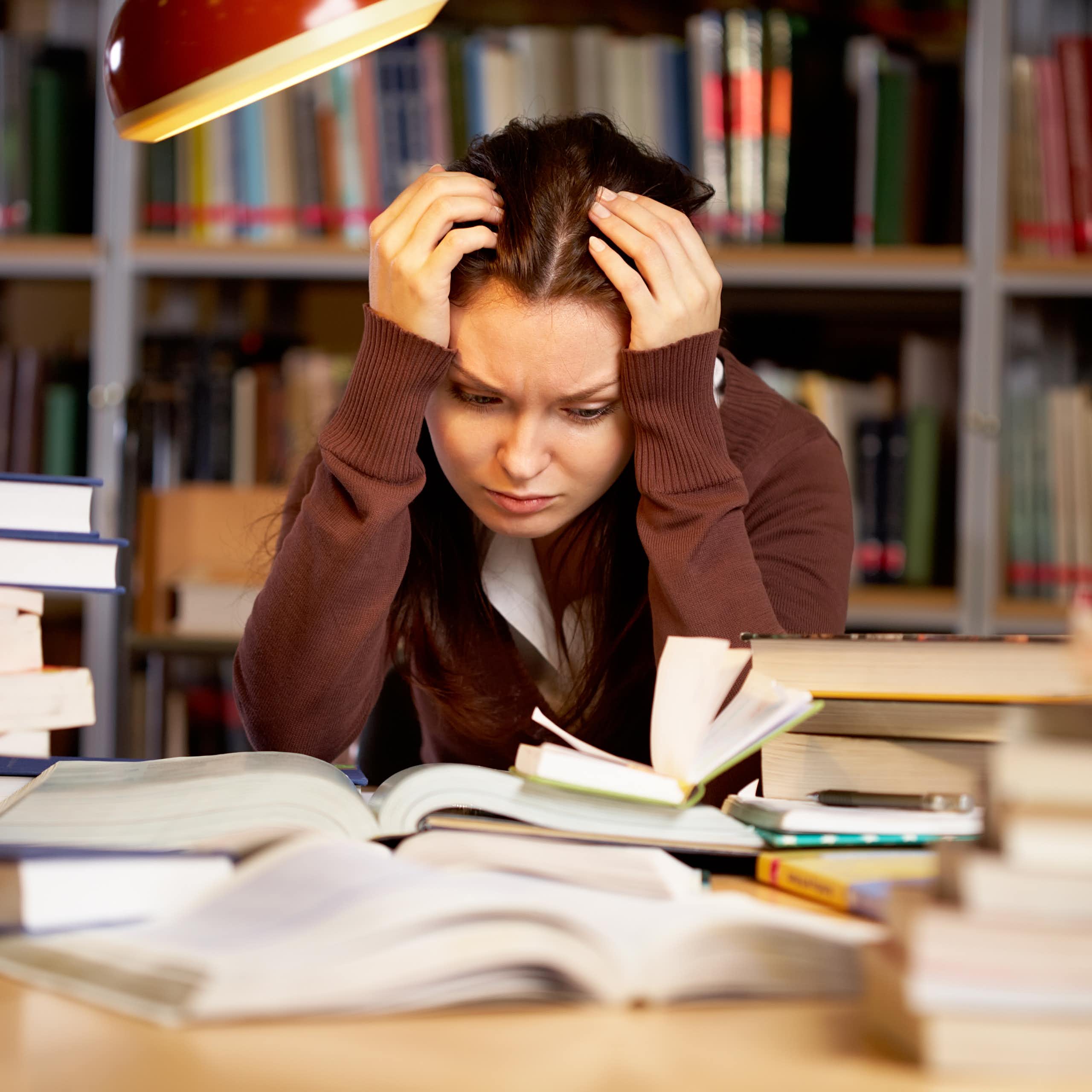 El estrés académico se ceba sobre todo en los estudiantes ‘de sobresaliente’