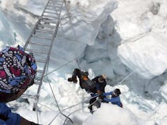 Everest – Berita, Riset, dan Analisis – The Conversation – laman 1