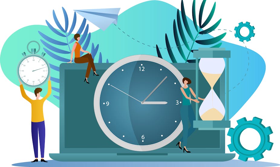 Un sablier, une horloge et un chronomètre illustrant des délais serrés