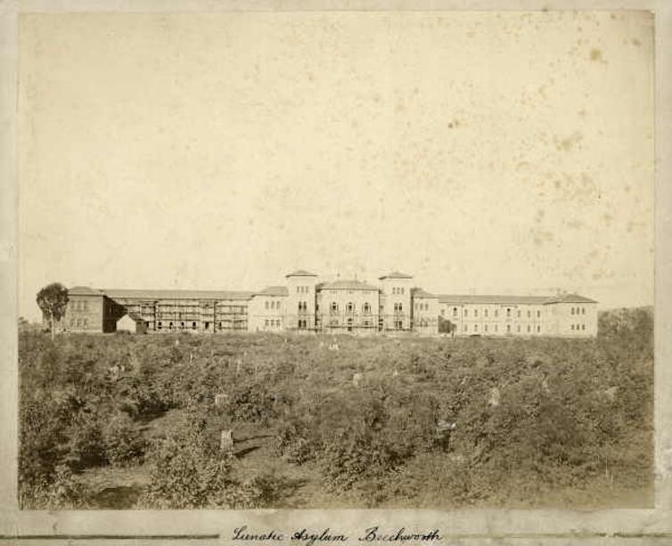 Postcard showing Beechworth asylum