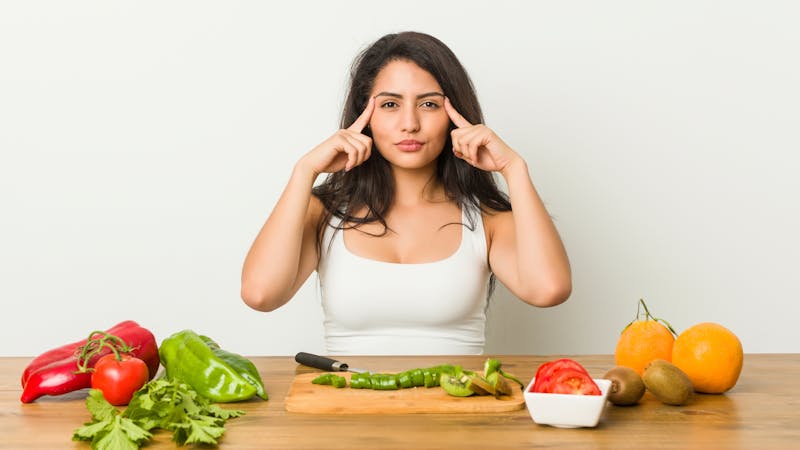 Alimentación consciente: por qué es importante concentrarnos en lo que comemos y cómo lo comemos Alimentación consciente: por qué es importante concentrarnos en lo que comemos y cómo lo comemos