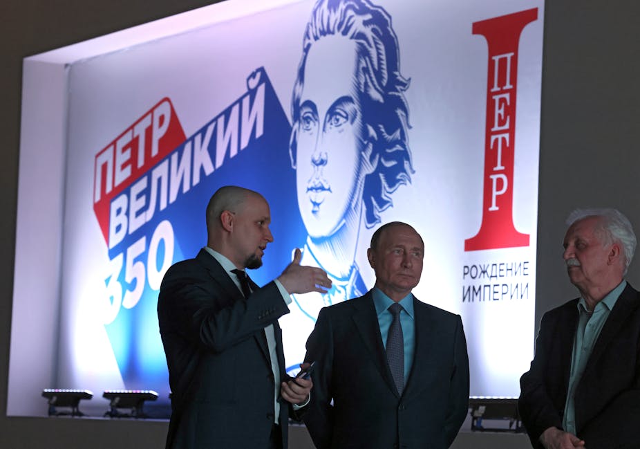 President Putin visits exhibition marking 350th birthday anniversary of Peter the Great