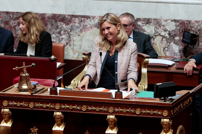 La présidente de l'Assemblée nationale Yael Braun-Pivet ouvre la nouvelle législature