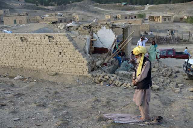 Maisons détruites par le séisme de Khost.