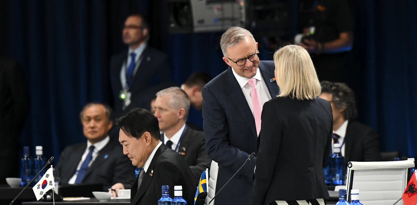 Les entreprises australiennes ne sont pas les seules. Les partis de gauche reviennent Les entreprises australiennes ne sont pas les seules. Les partis de gauche reviennent