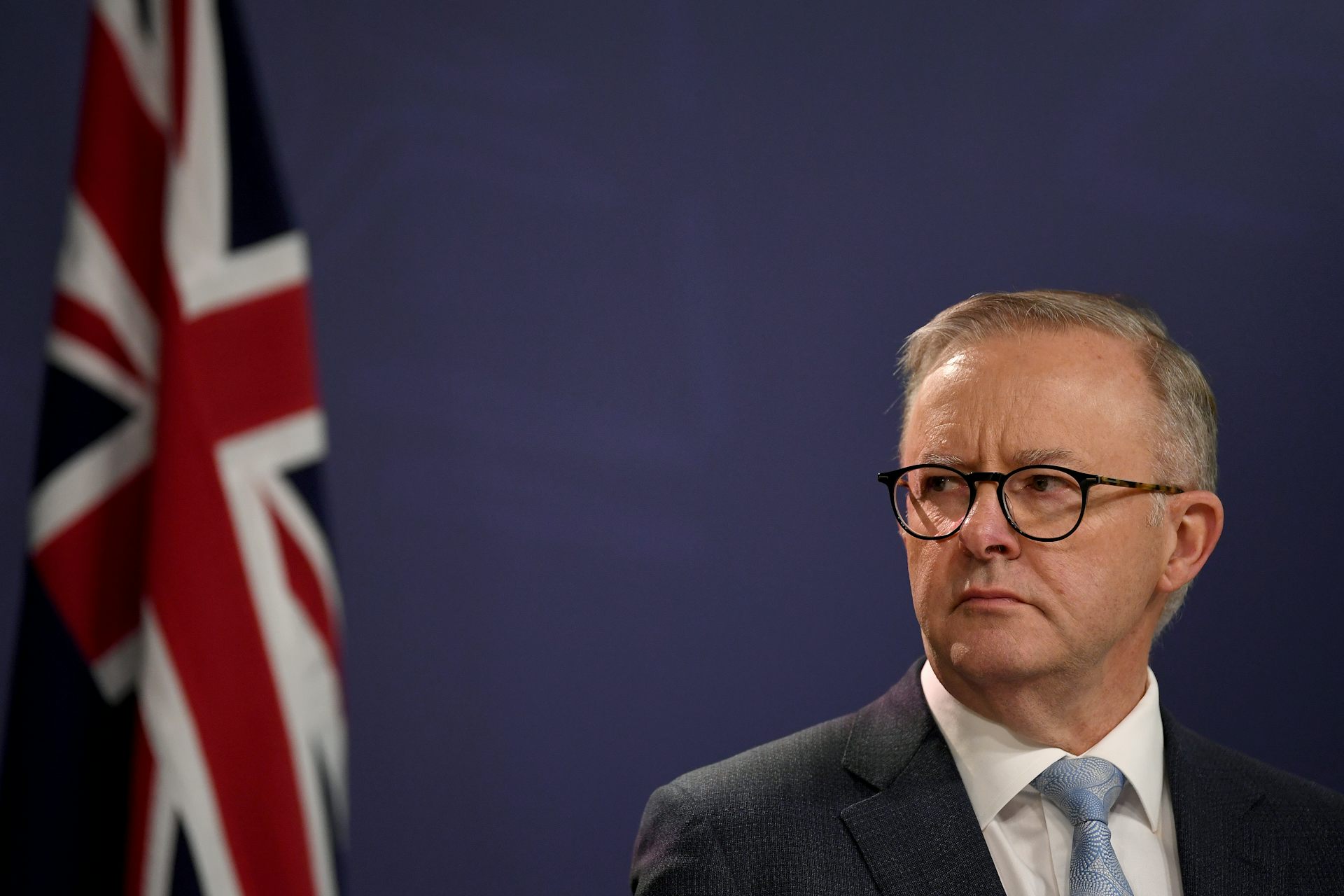 VIDEO: Albanese tightens ministerial code, banning shareholdings and blind trusts - The Conversation