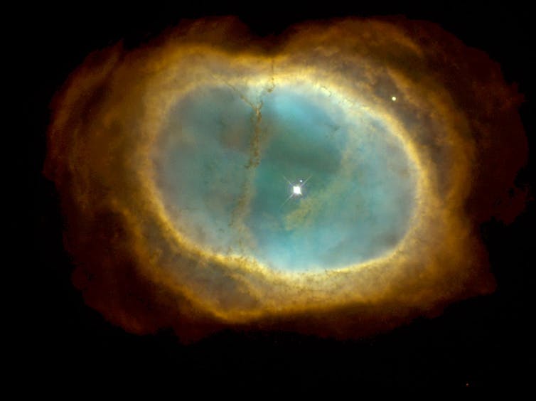 Eight Burst Nebula, chiamata anche l'Anello del Sud. Domani vedremo come l'ha osservato James Webb.