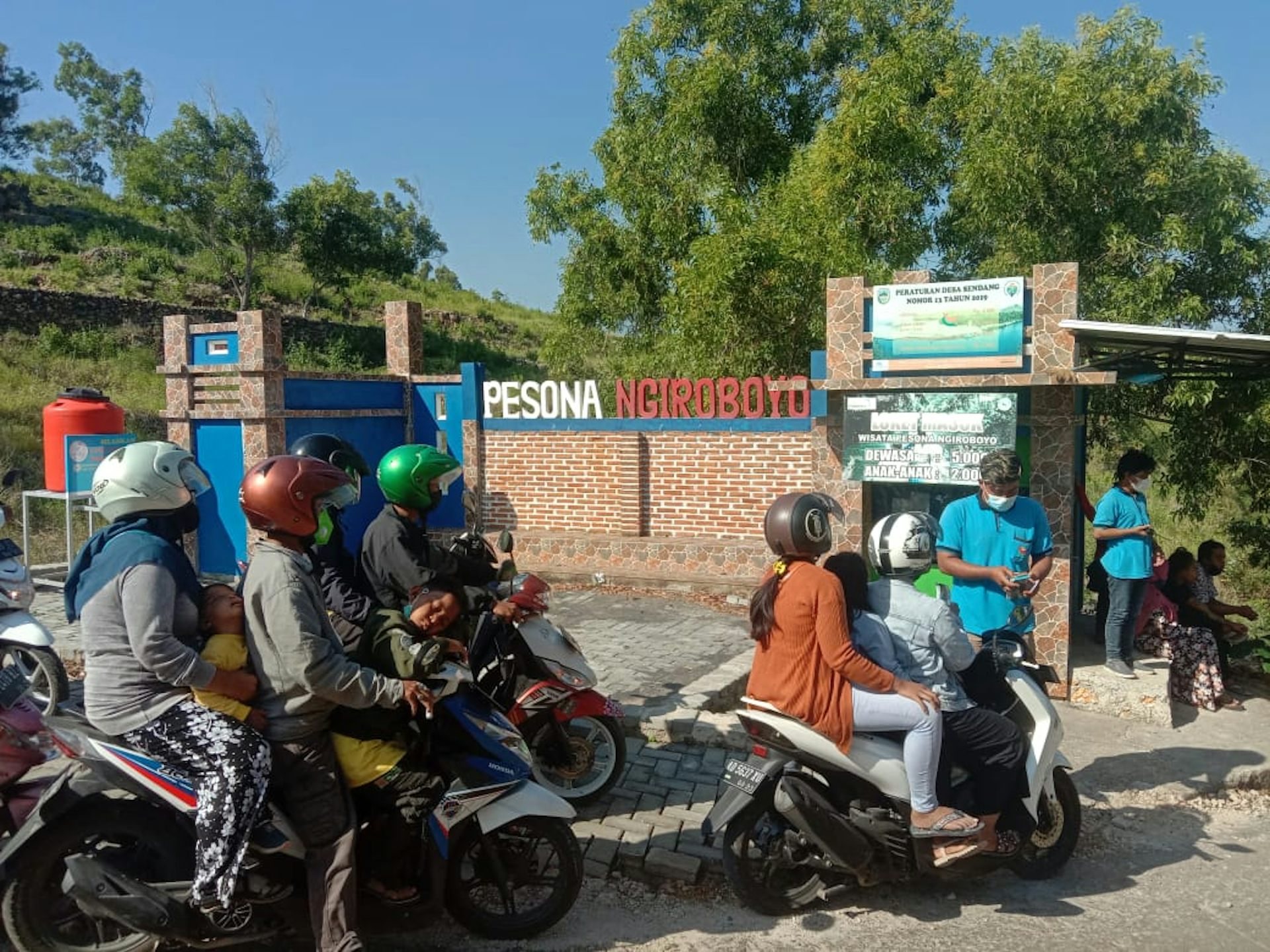 Pemerintah perlu berikan kepercayaan dan dukungan bagi desa untuk berbisnis , BUM Desa berbadan hukum solusinya