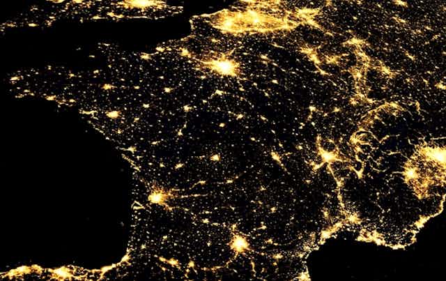 La France de nuit, vue par satellite.
