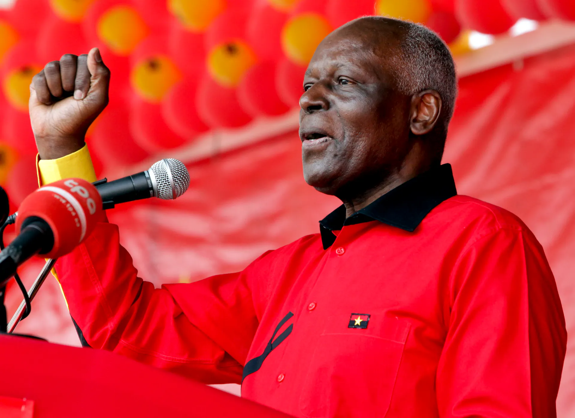 Angola's Dos Santos failed to provide a moral example and stop the plunder of the state - Vimarsana News