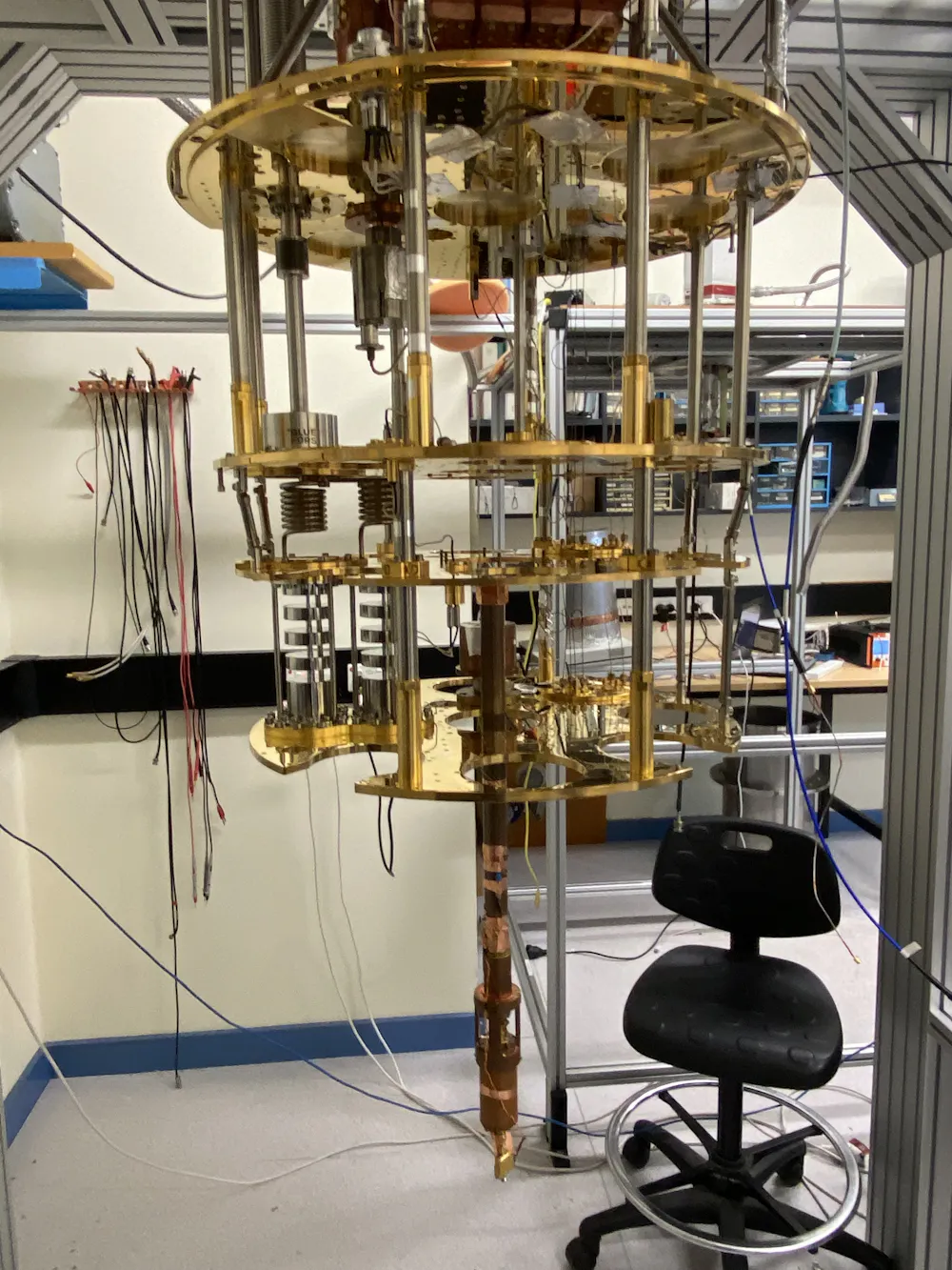 This Australian experiment is on the hunt for an elusive particle that ...