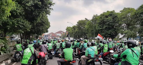 Riset: Aksi protes jadi cara pengemudi _online_ bersuara di tengah kemitraan semu dan pembungkaman