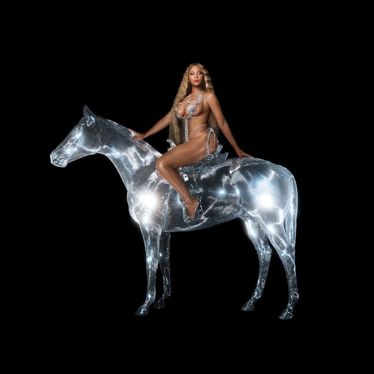 Beyoncé sur un cheval scintillant