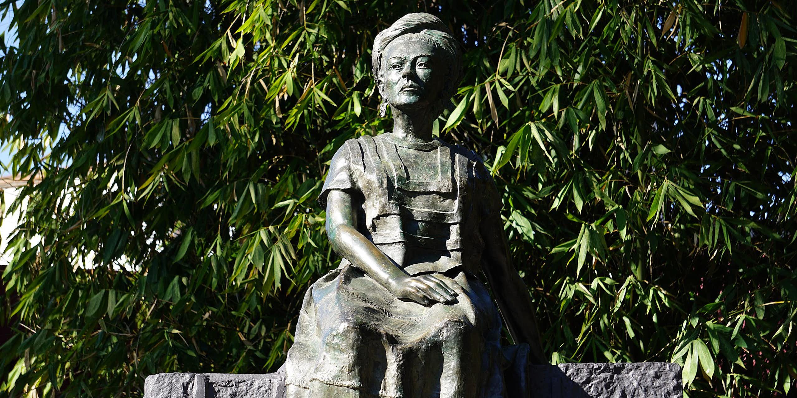 Statue de Frida Kahlo