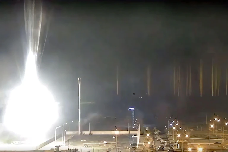 A bright light showing an explosion.