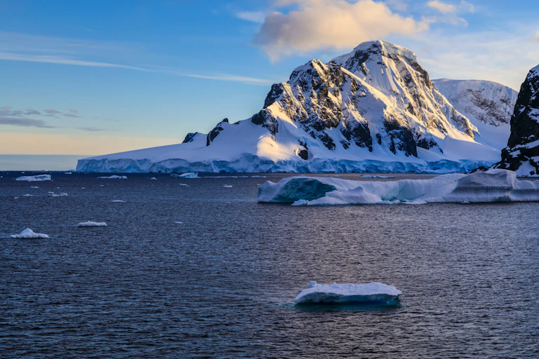 Antarctic ocean