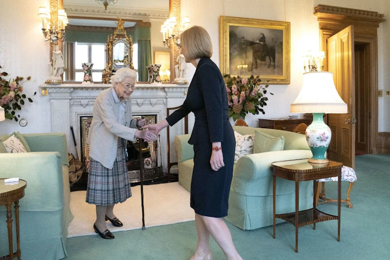 Elizabeth II et Liz Truss