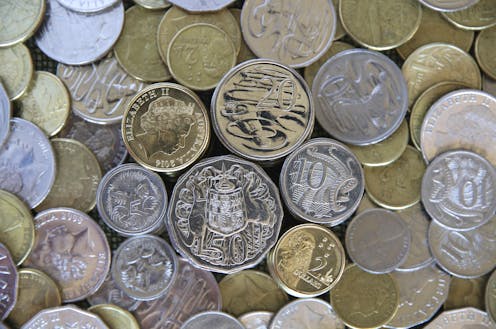 What happens to Australia's money now the Queen has died? And why are leaders' faces on coins anyway?