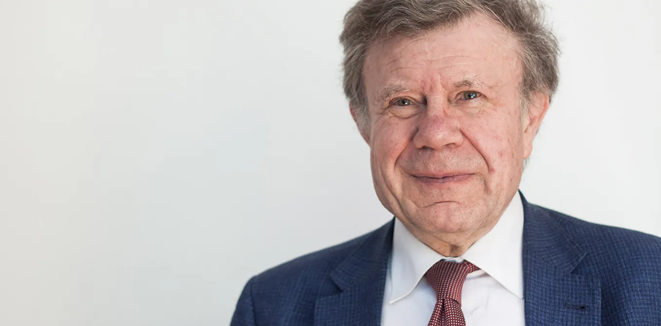 Roger Chartier Roger Chartier: “El universo digital abre nuevos horizontes a la ...