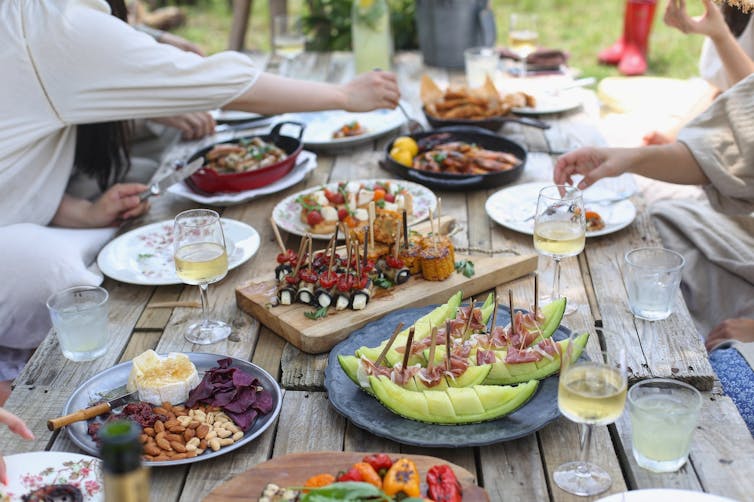 Table of food and alcohol, outside