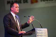 Louis Aliot lors d’un congrès en novembre 2015