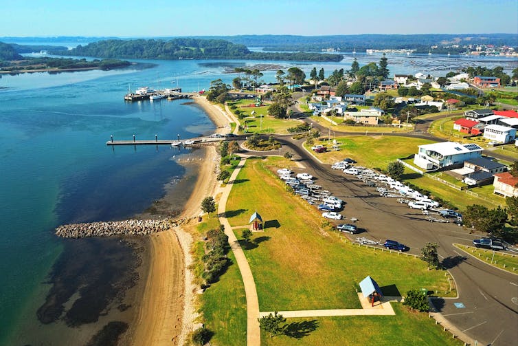 Shoalhaven, about 200 km south of Sydney, is just within the 'sweet spot' for e-changers seeking a country lifestyle while keeping their city jobs.