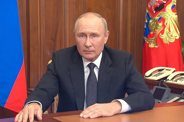 Vladimir Putin delivers an address to the Russian people, September 2022.