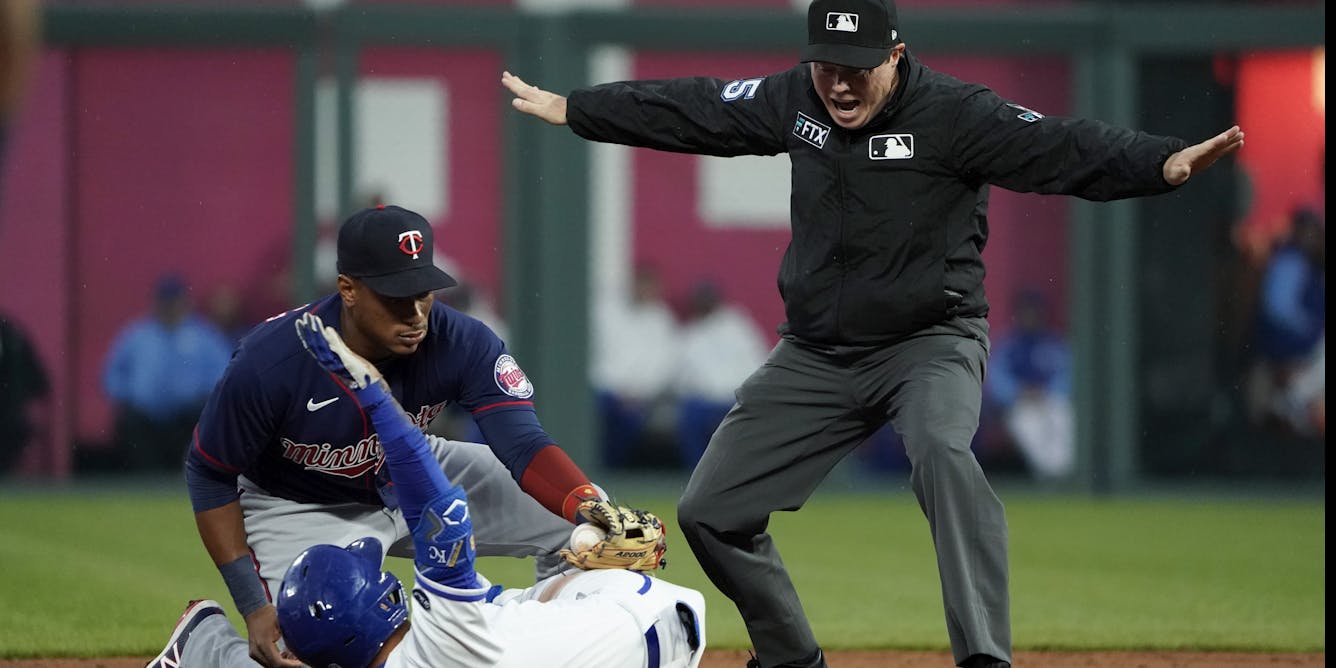 MLB umpire job responsibilities