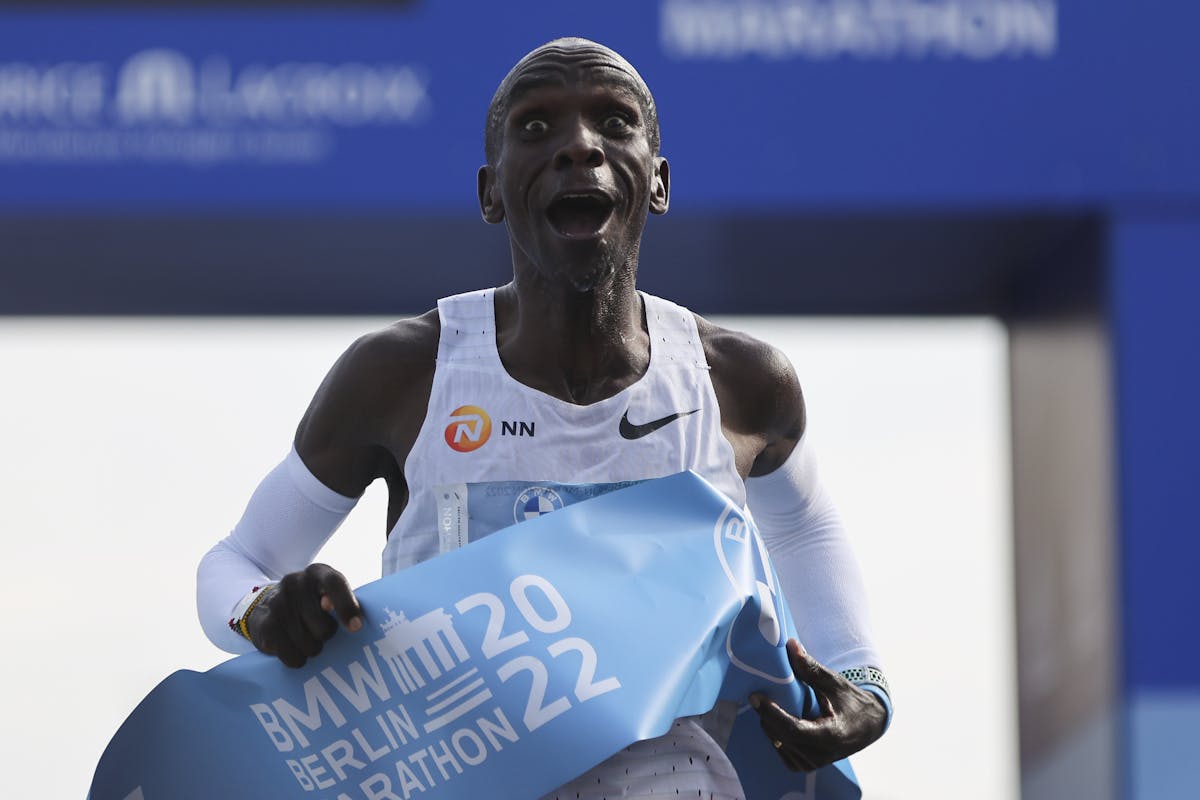 Eliud Kipchoge broke the men's marathon record by 30 seconds. How close is the sub-2 hour barrier now?
