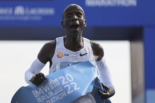 Eliud Kipchoge broke the men's marathon record by 30 seconds. How close is the official sub-2 hour barrier now?