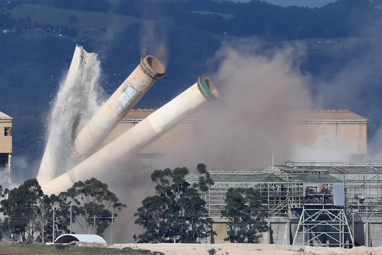 Hazelwood chimney demolition