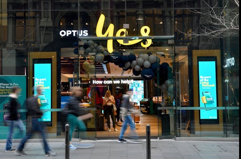 Optus under fire from government over delaying information handover