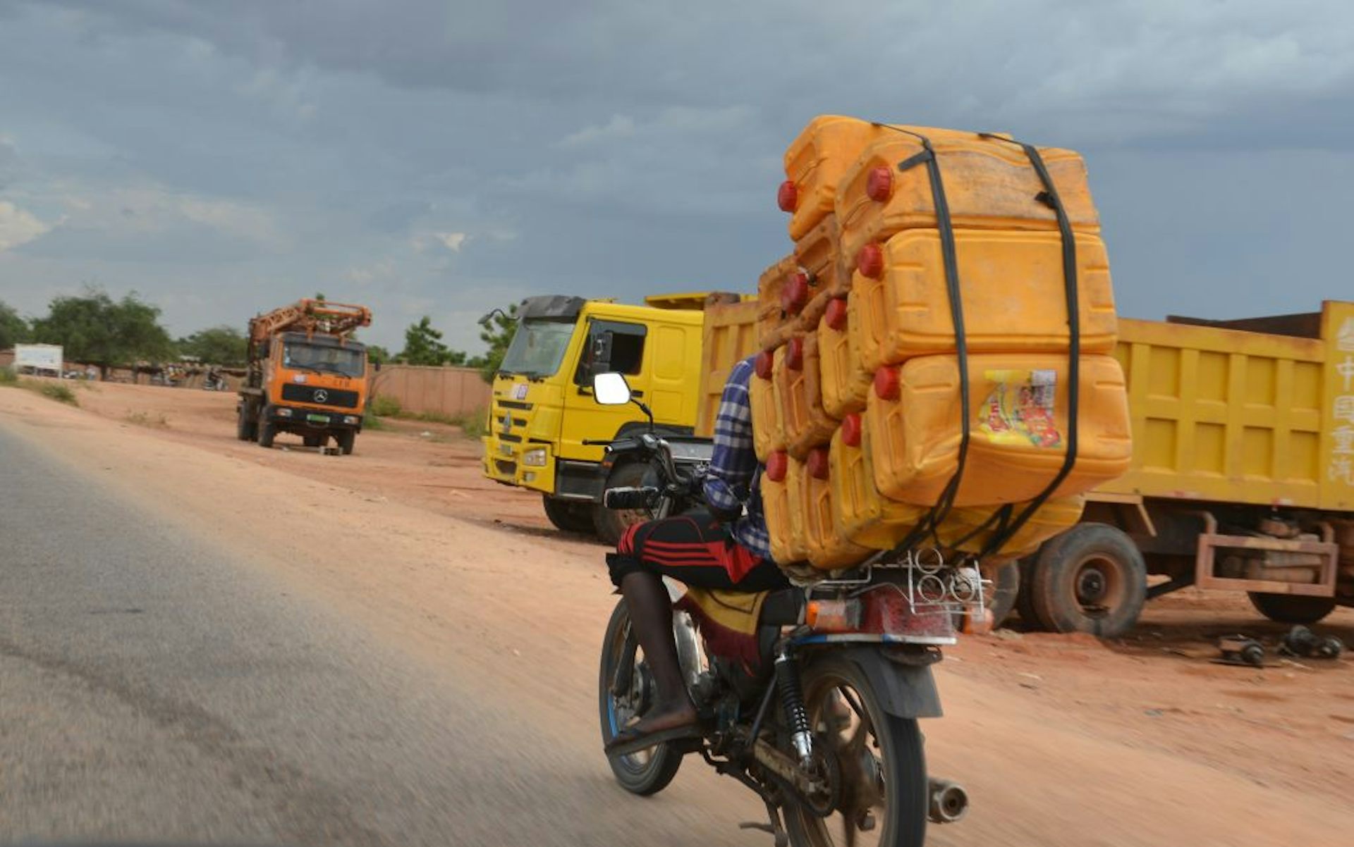 Uganda’s Fuel Smugglers: Are the Opec Boys (Anti-)Heroes of the Marginalised?