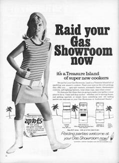 'Raid your gas showroom now' advert with woman in 1960s clothing